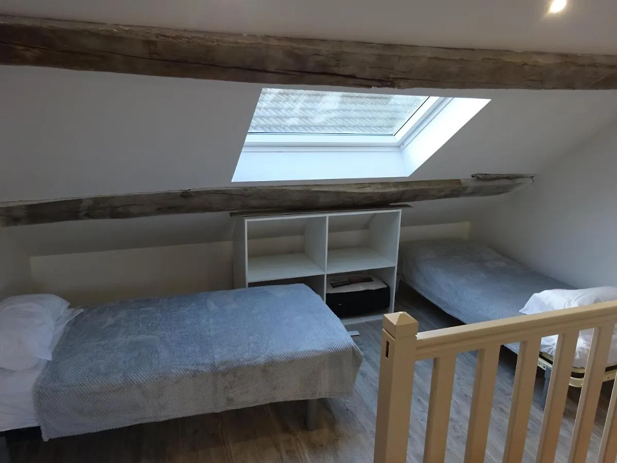Gite 10 Personnes Maison Entiere Villemoirieu Франция
