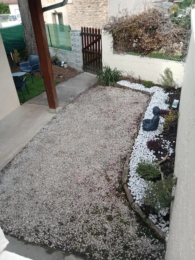 Gite 10 Personnes Maison Entiere Villemoirieu