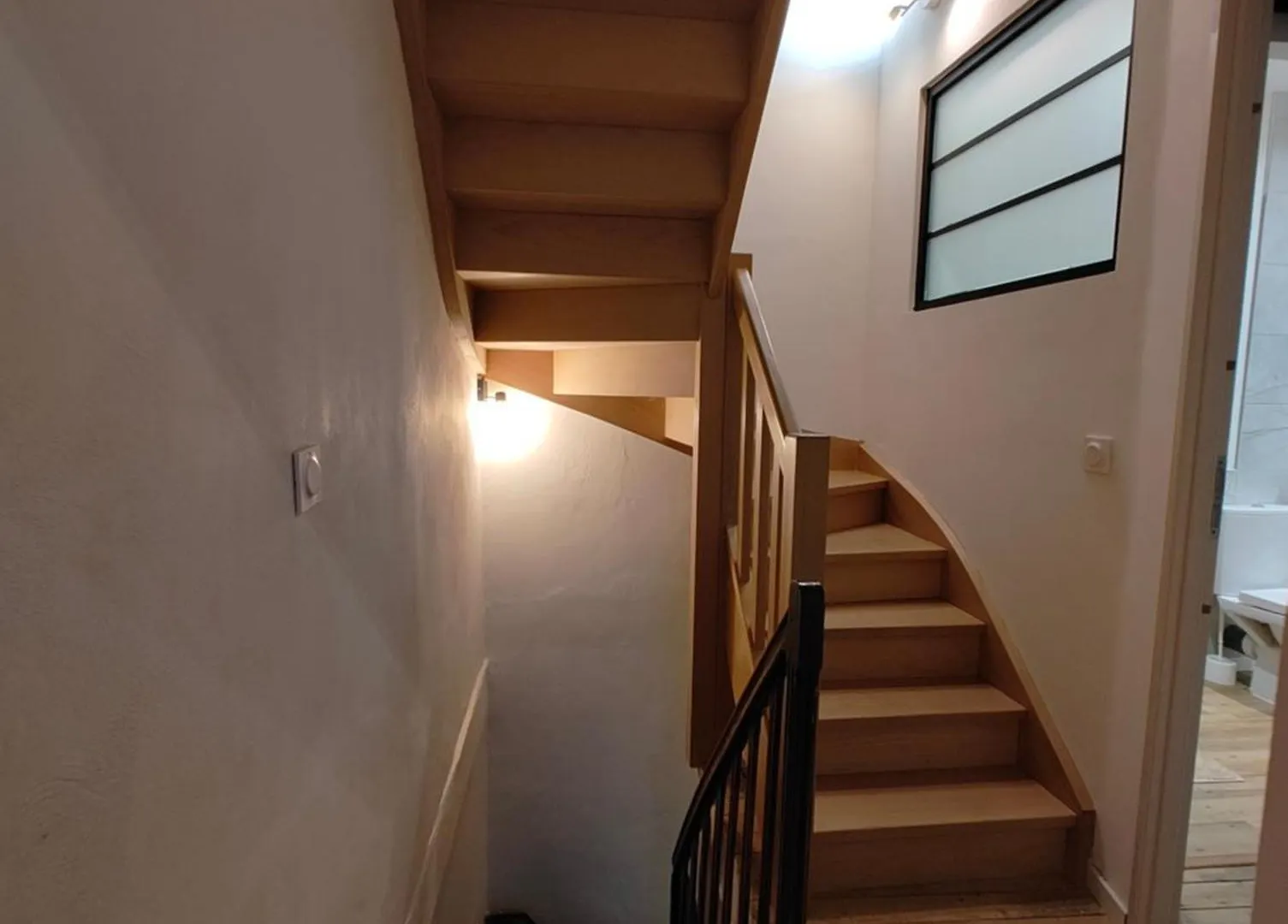 Дом отдыха Gite 10 Personnes Maison Entiere Villemoirieu